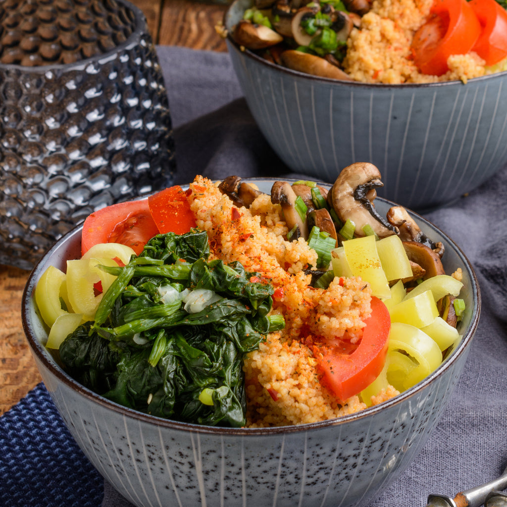 Schnelle Couscous Bowl mit Gemüse
